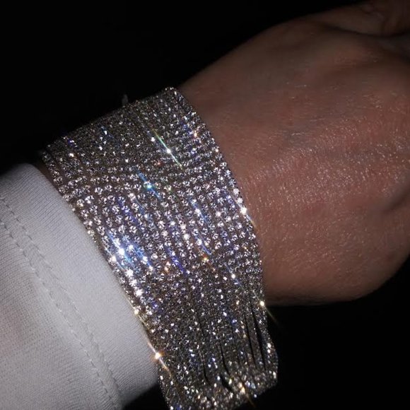 CHARMING CHARLIES CZ STATEMENT BRACELET ,NWOT!!! - Picture 1 of 4